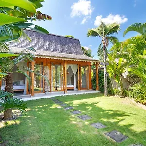  Villa Little Mannao By Finder